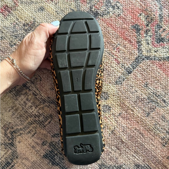 Coach Maegan Driver Haircalf Leopard Loafers Size 7B Natural EUC - Picture 8 of 13